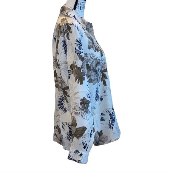 Alfred Dunner Women’s Button Up Blouse Floral Hawaiian Print Size 12P - Picture 5 of 7